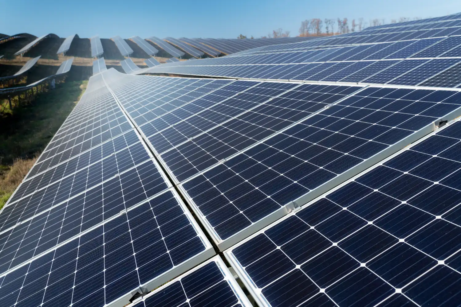 Güneş enerjisi paneli elektrik panosu